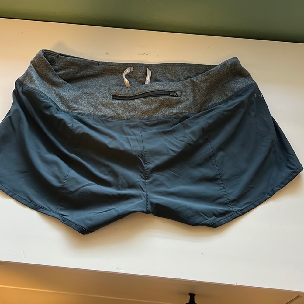 Nike - Women’s Running Shorts - Slate Blue & Grey - 2.5” Inseam - Picture 4 of 6